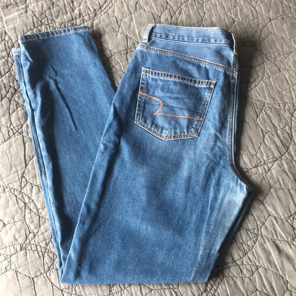 AEO Mom Jean size 10 X-Long